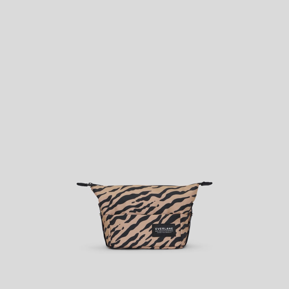 mens-renew-catchall-case-tiger-stripe-toasted-coconut
