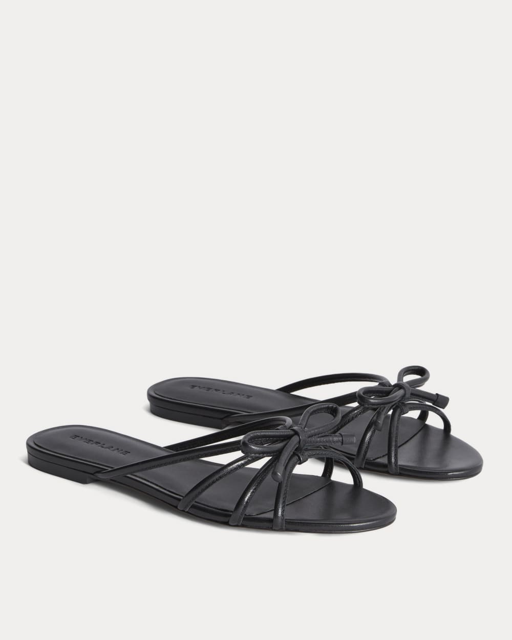 womens-leather-bow-sandal-black