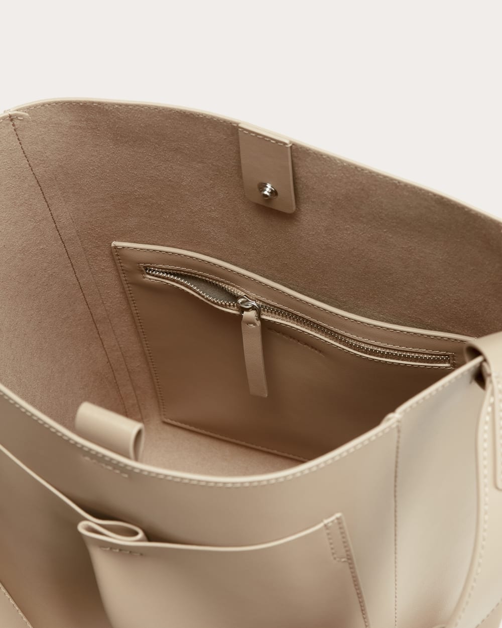 womens-studio-bag-taupe