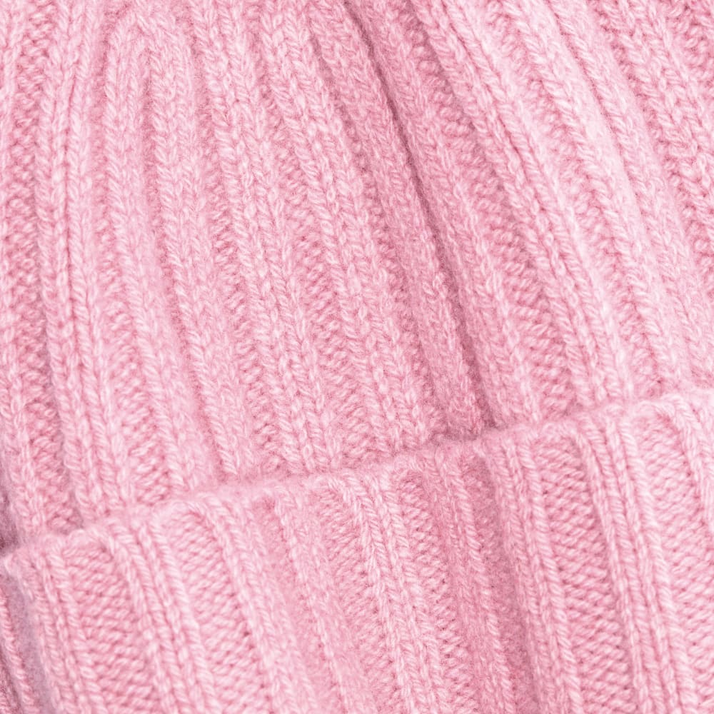 unisex-recashmere-beanie-bubblegum