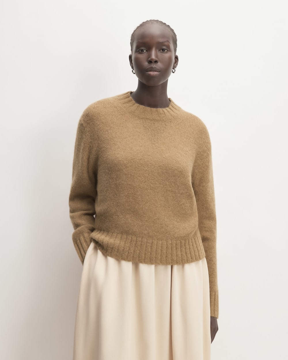 トップス [H BEAUTY&YOUTH] WOOL ALPACA CREW KNIT The Alpaca Cropped Crewneck Sweater | Tiger's Eye – Everlane