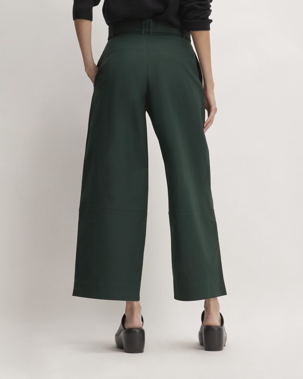 womens-structured-cotton-belted-pant-scarab