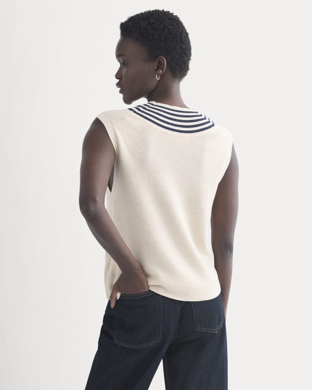 womens-relaxed-v-neck-vest-cottonmerino-canvas