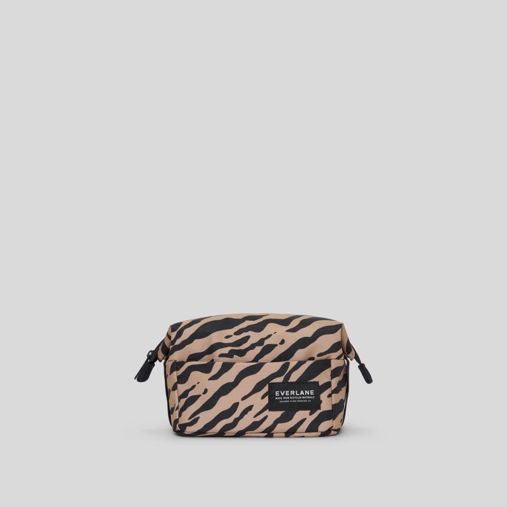 mens-renew-catchall-case-tiger-stripe-toasted-coconut | primary
