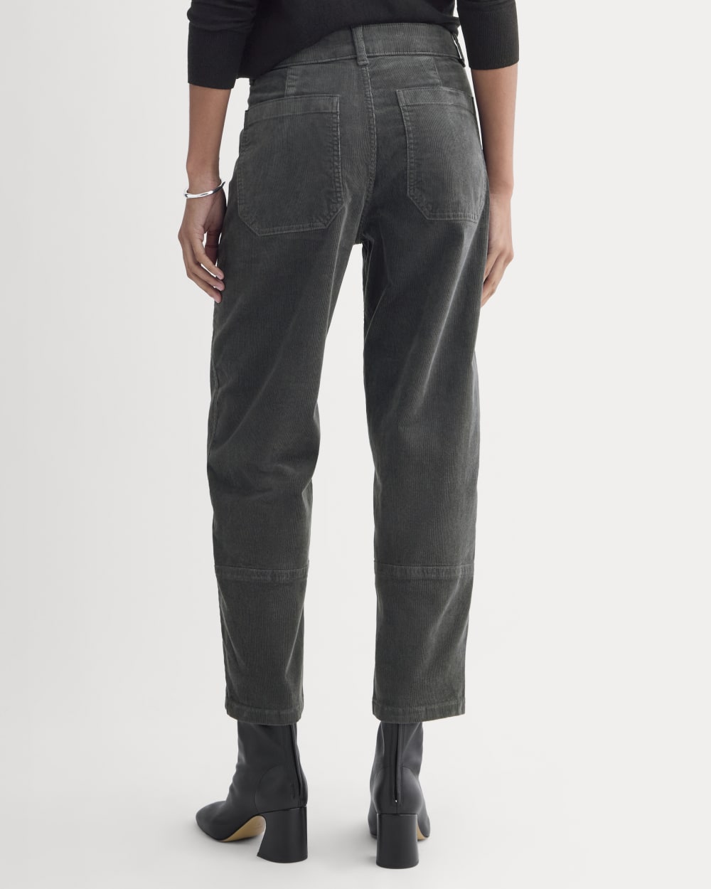 womens-corduroy-utility-barrel-pant-graphite