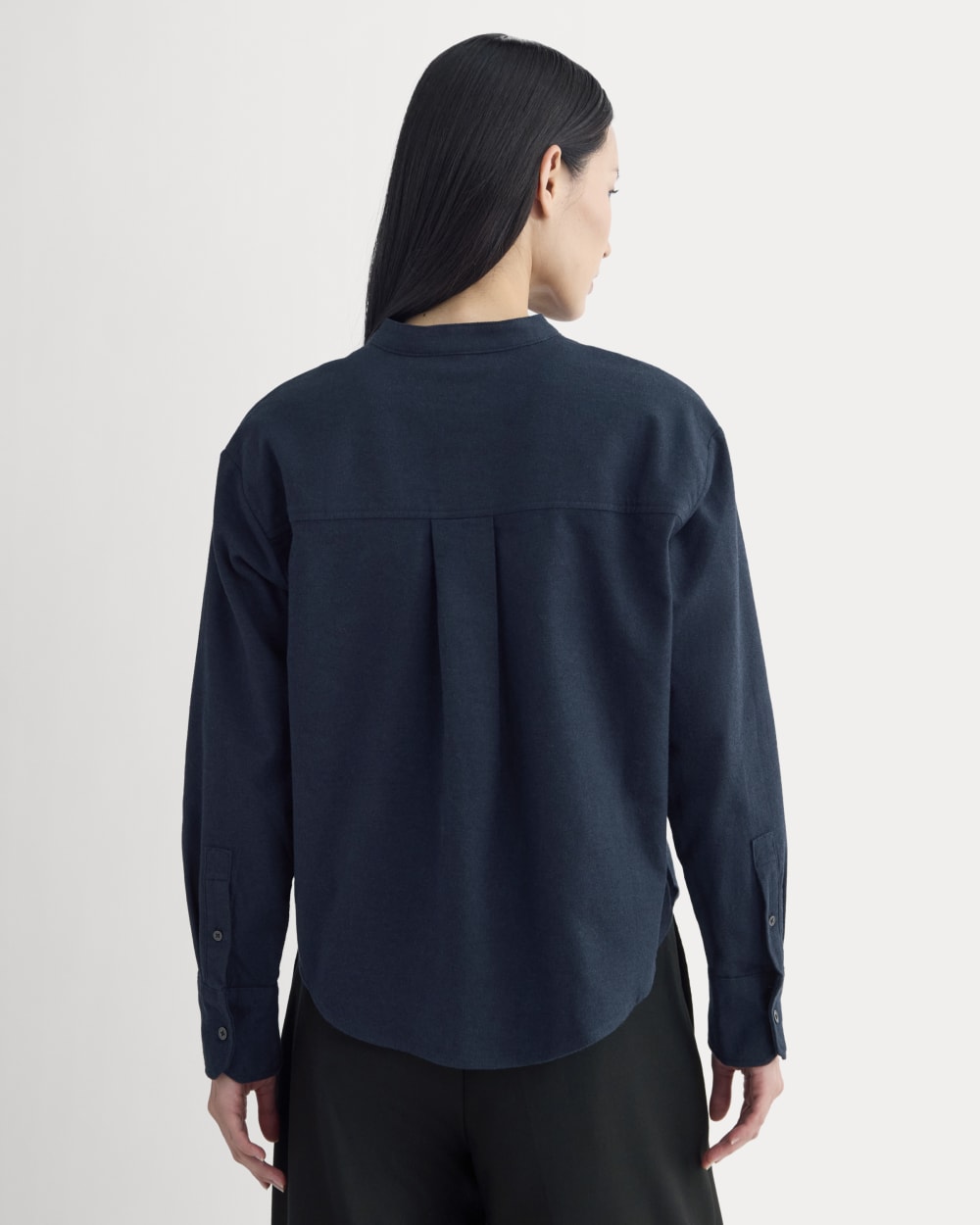 womens-flannel-shirt-navy