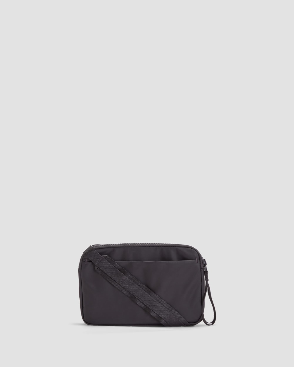 The Recycled Nylon Camera Bag | Black – Everlane