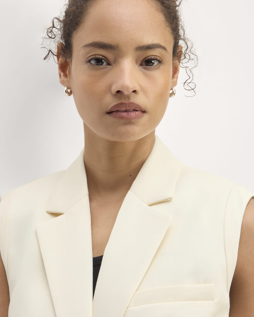 womens-tencel-sleeveless-blazer-canvas