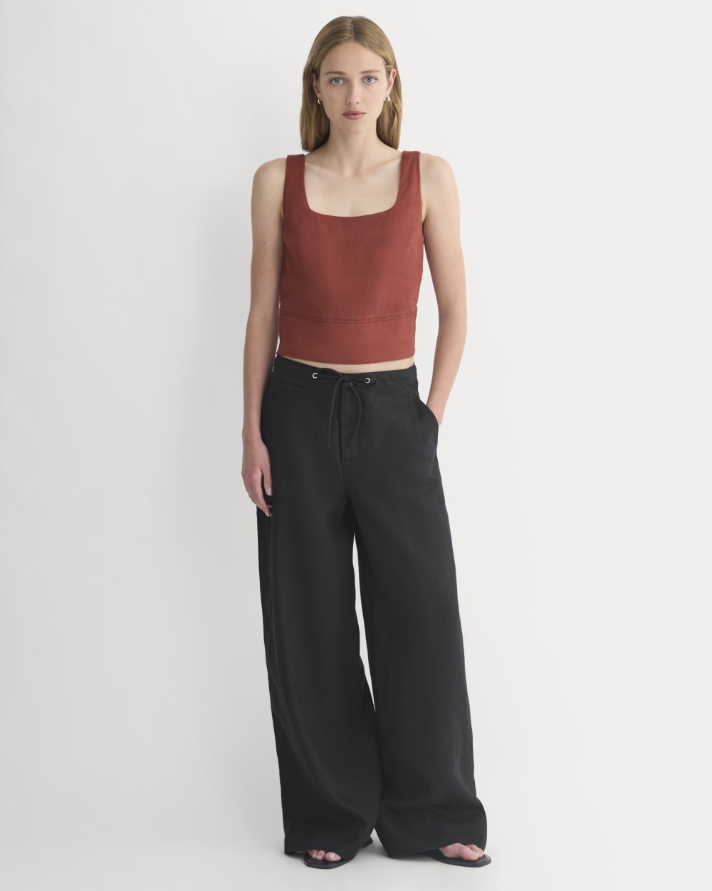 womens-square-tank-stretch-linen-2-henna | alt
