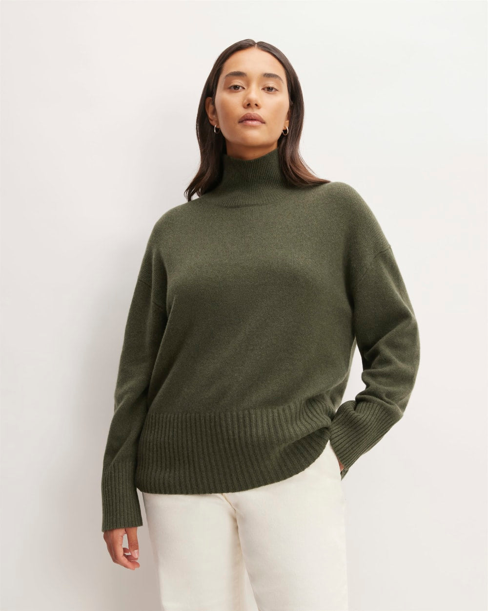 The Cashmere Oversized Turtleneck Kambaba – Everlane