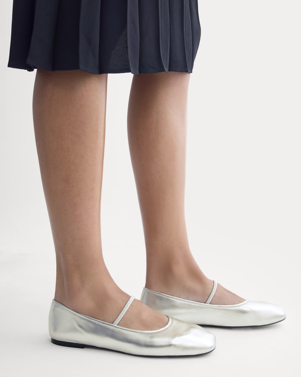 womens-leather-day-mary-jane-silver