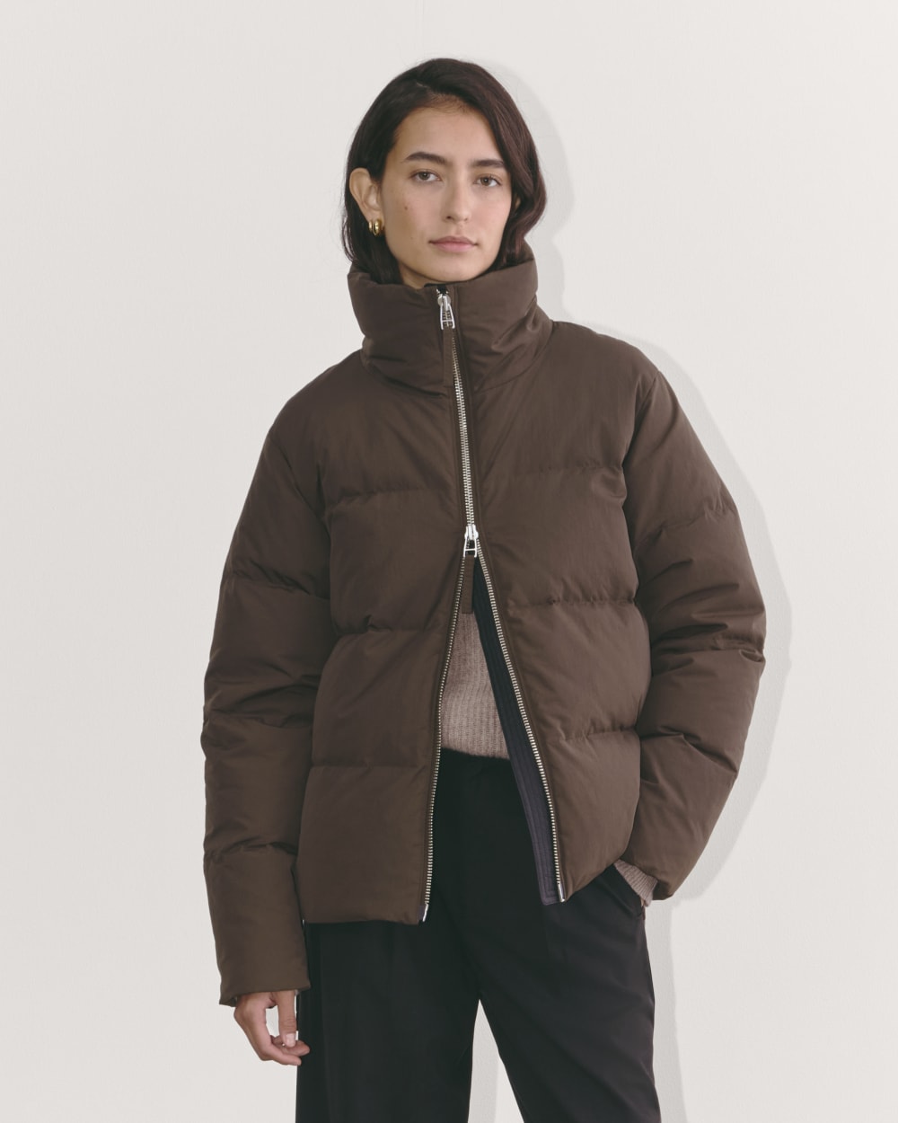 The Puffer Bomber Earth Brown – Everlane