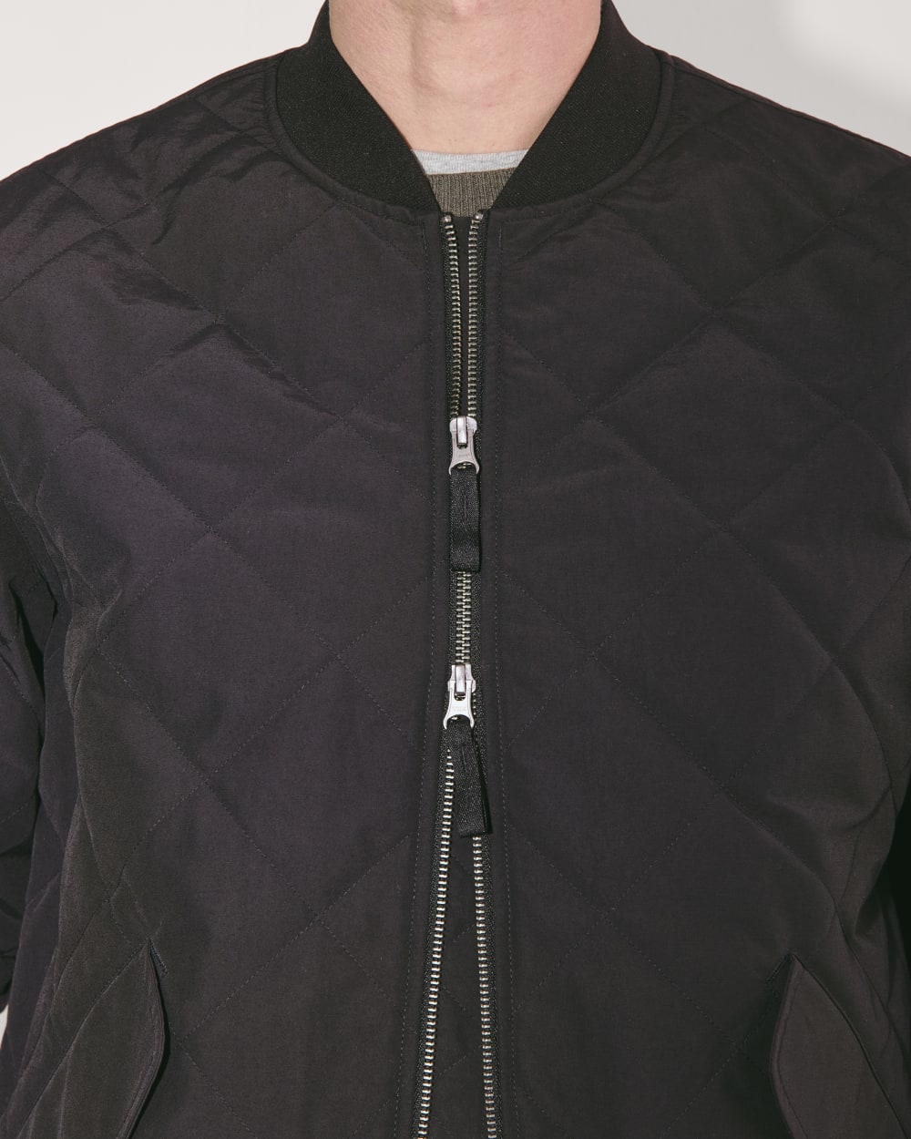 mens-diamond-quilt-bomber-black