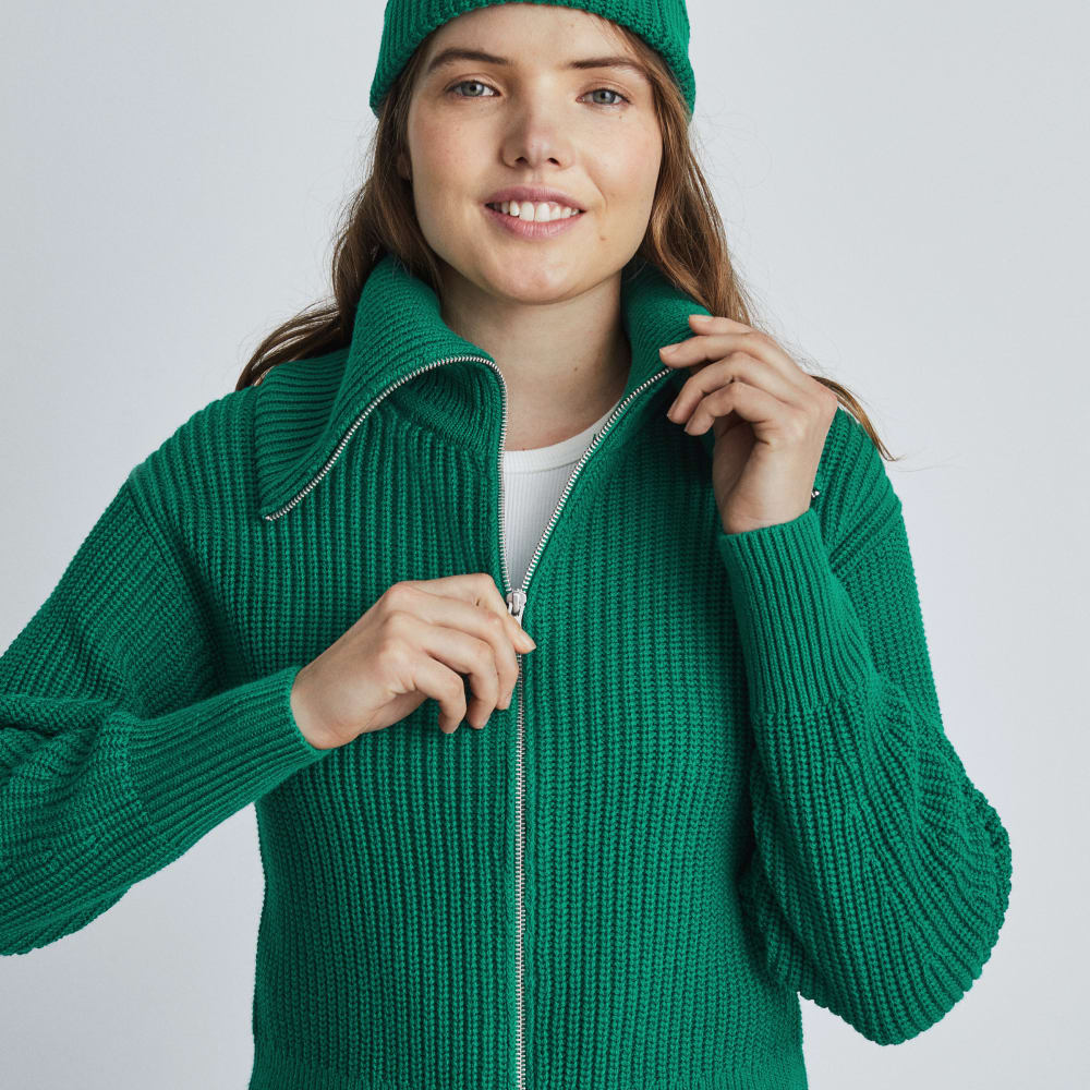 womens-chunky-cardigan-ultramarine-green | primary