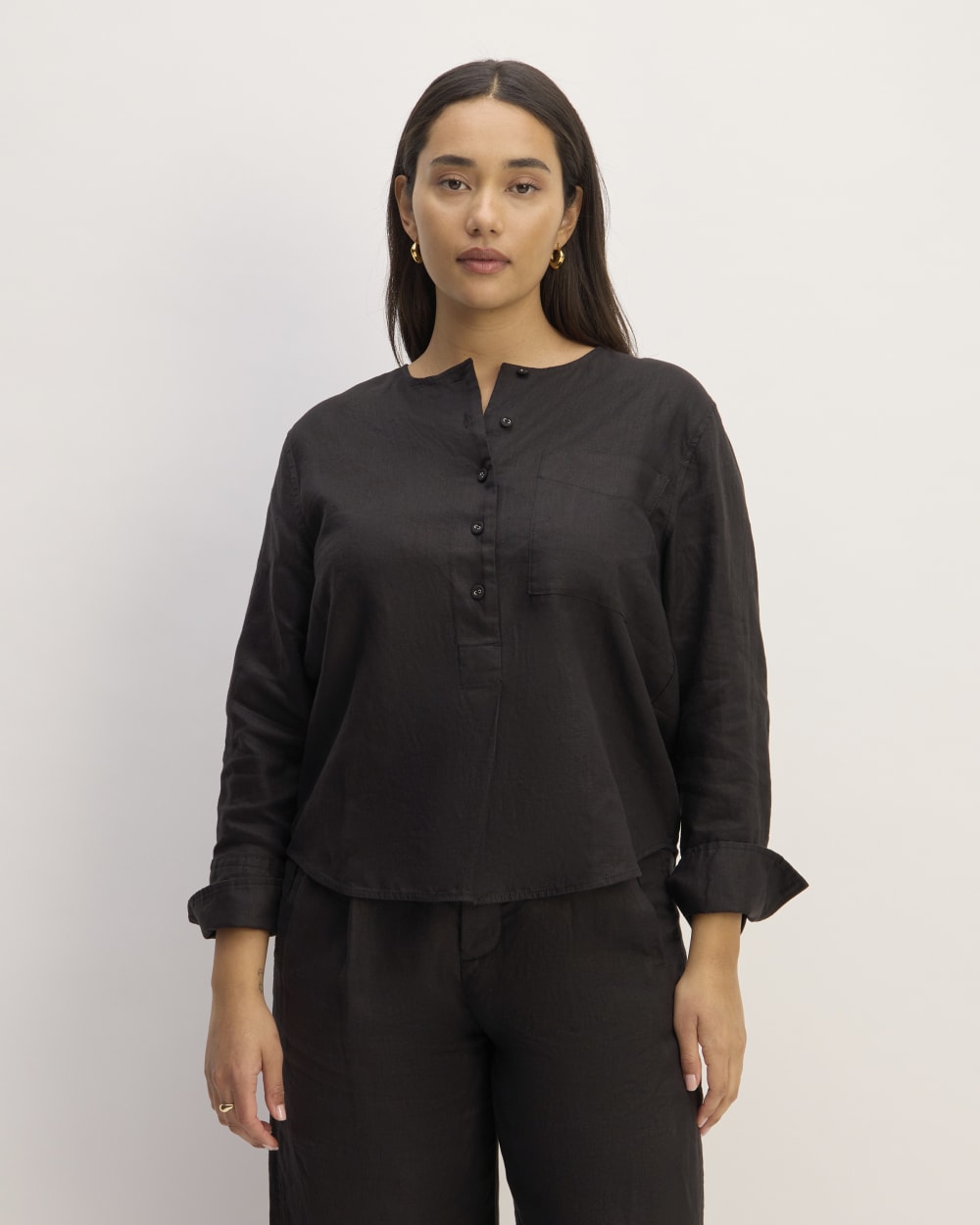 The Popover Shirt in Linen | Black – Everlane
