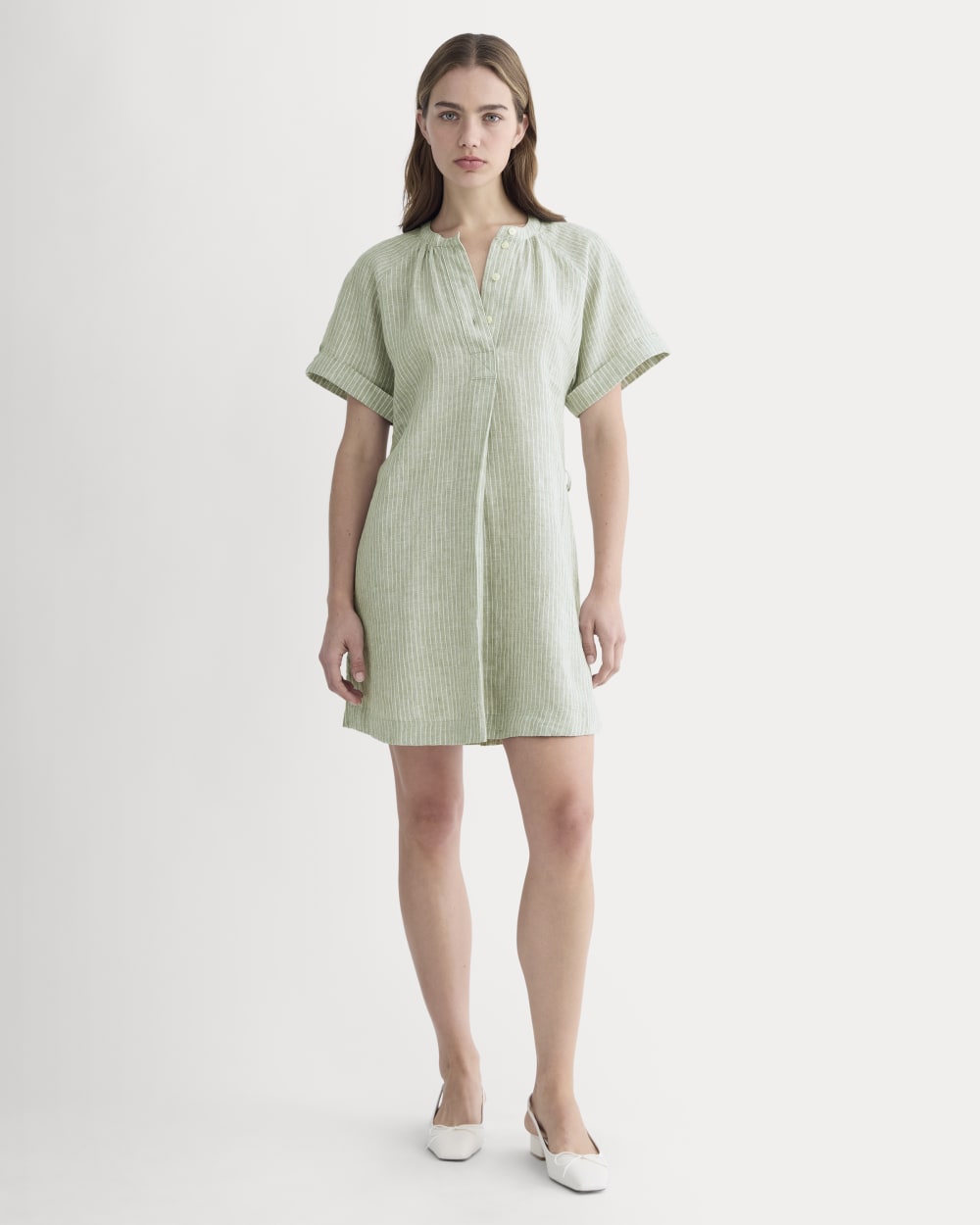 The Popover Dress in Linen | Oil Green / White Everlane The Popover Dress in Linen | Oil Green / White Everlane