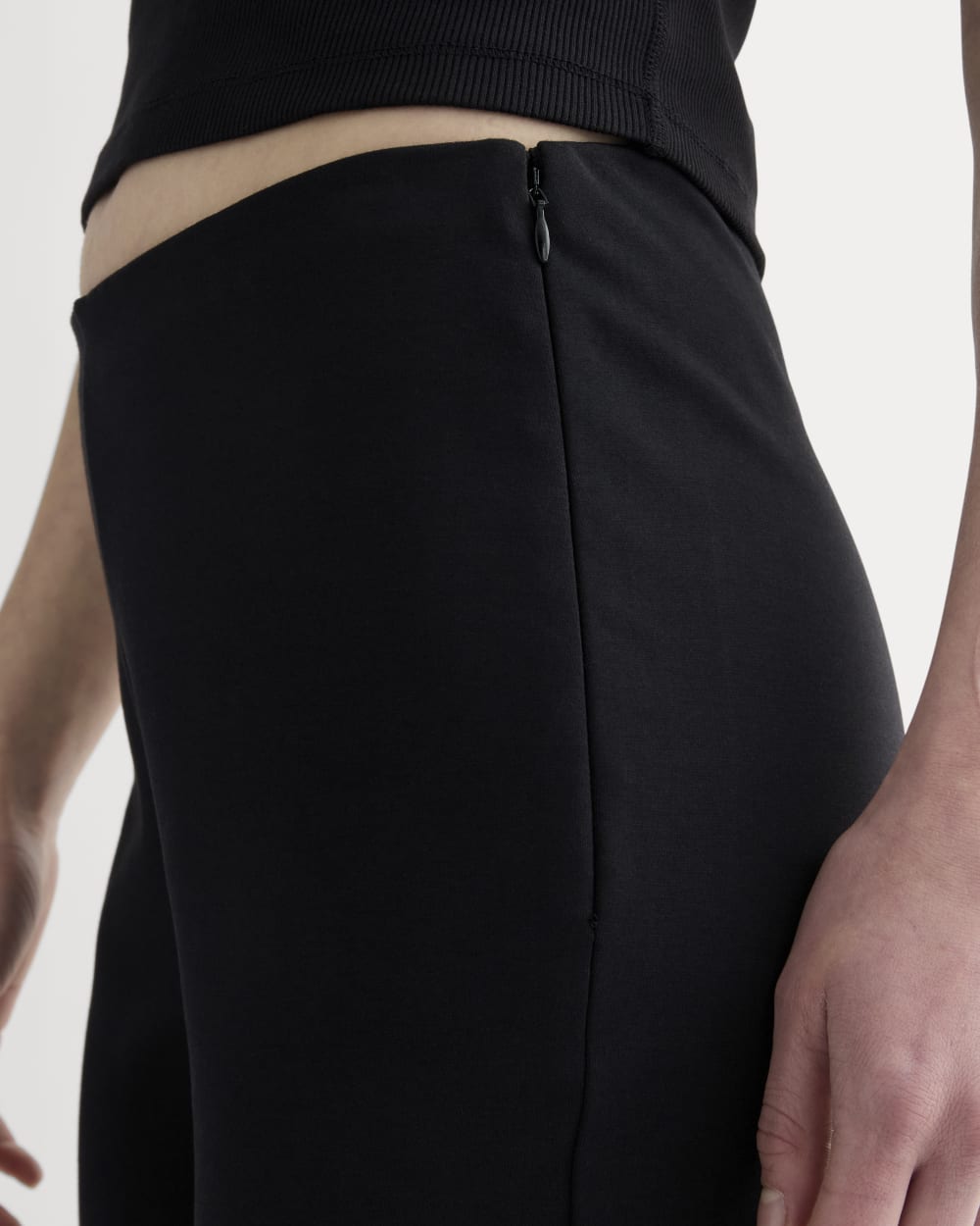 womens-dream-capri-black