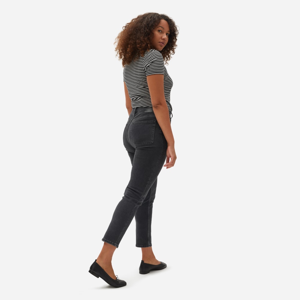 womens-curvy-cheeky-straight-jean-ankle-washed-black | primary