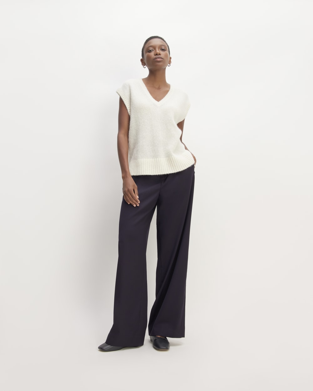 The Italian Wool Way-High® Drape Pant | Navy – Everlane display picture 1