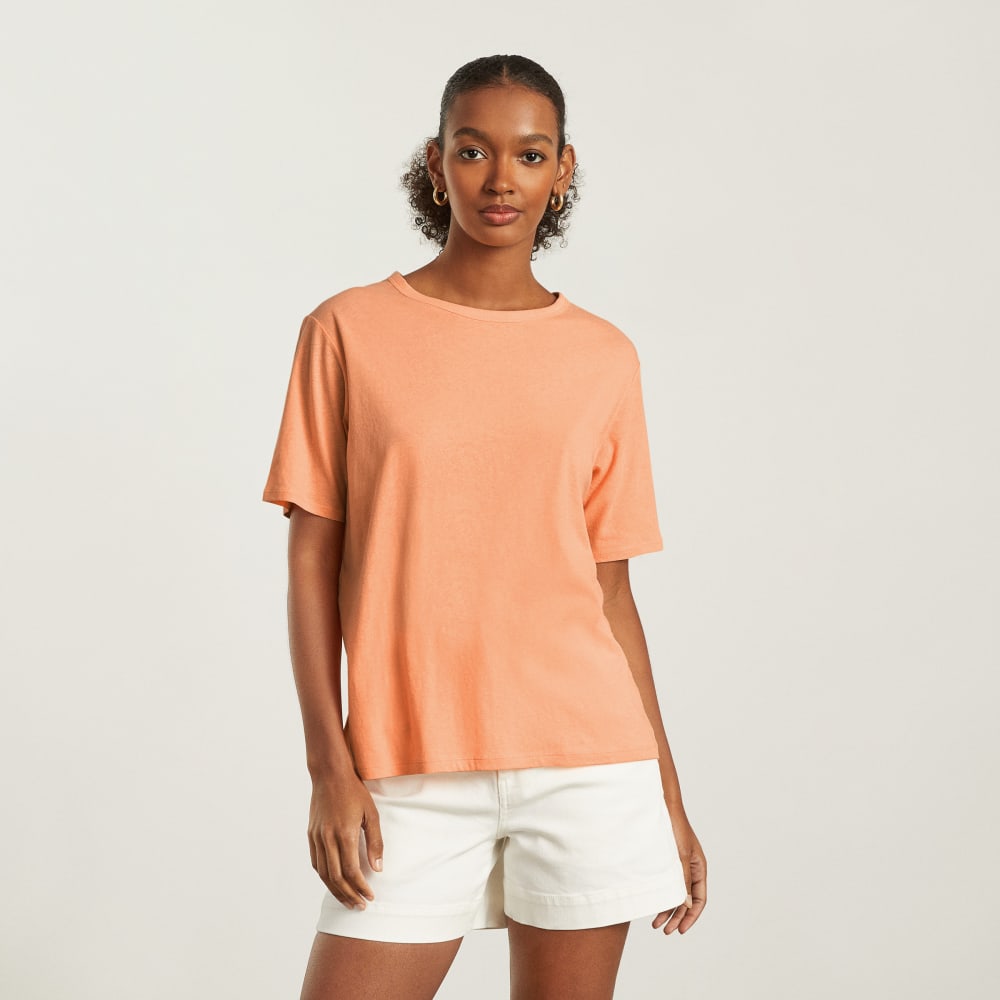 womens-air-oversized-crew-tee-orange-chiffon