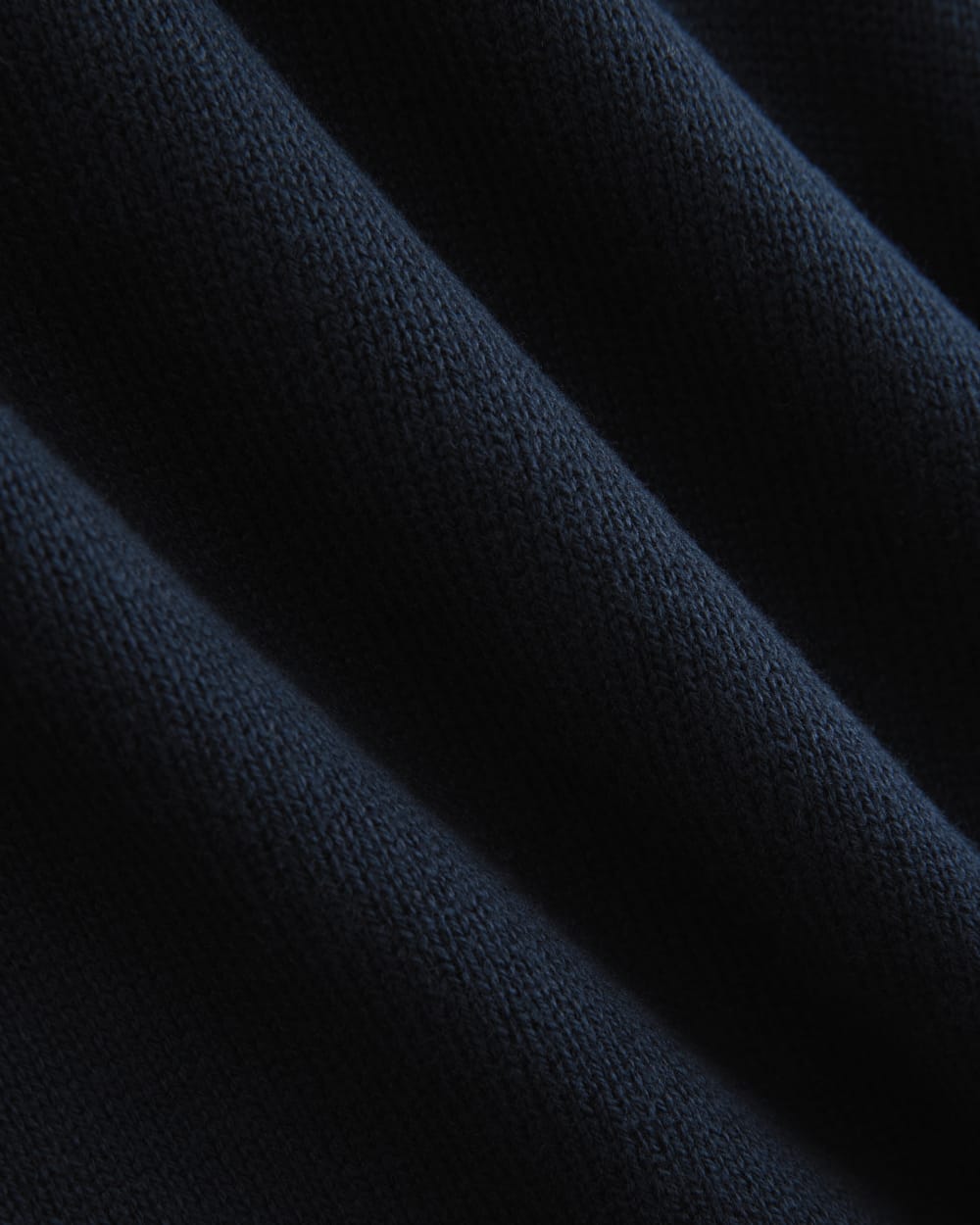 mens-relaxed-v-neck-sweater-cotton-deep-navy