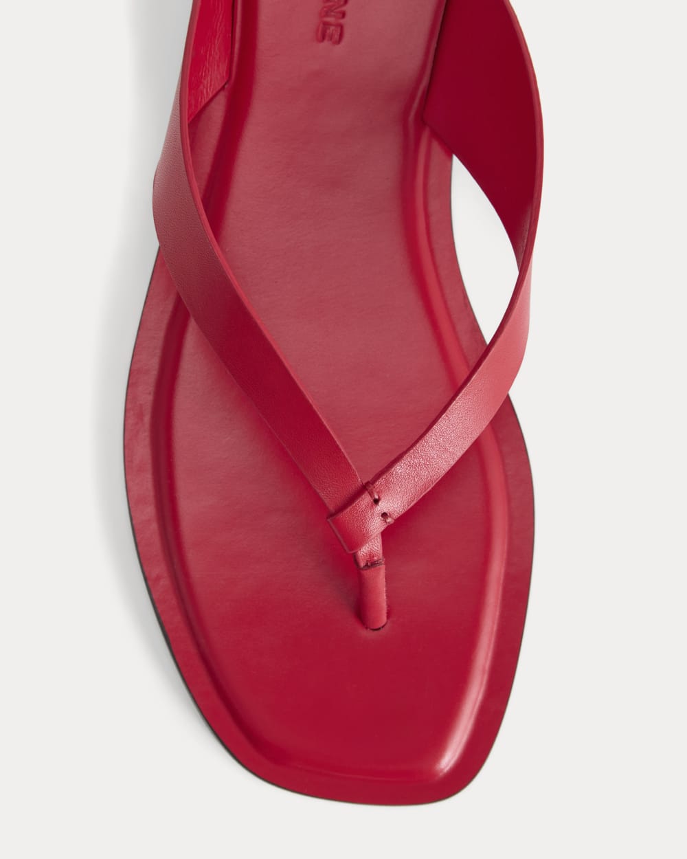 womens-leather-flip-flop-classic-red-leather