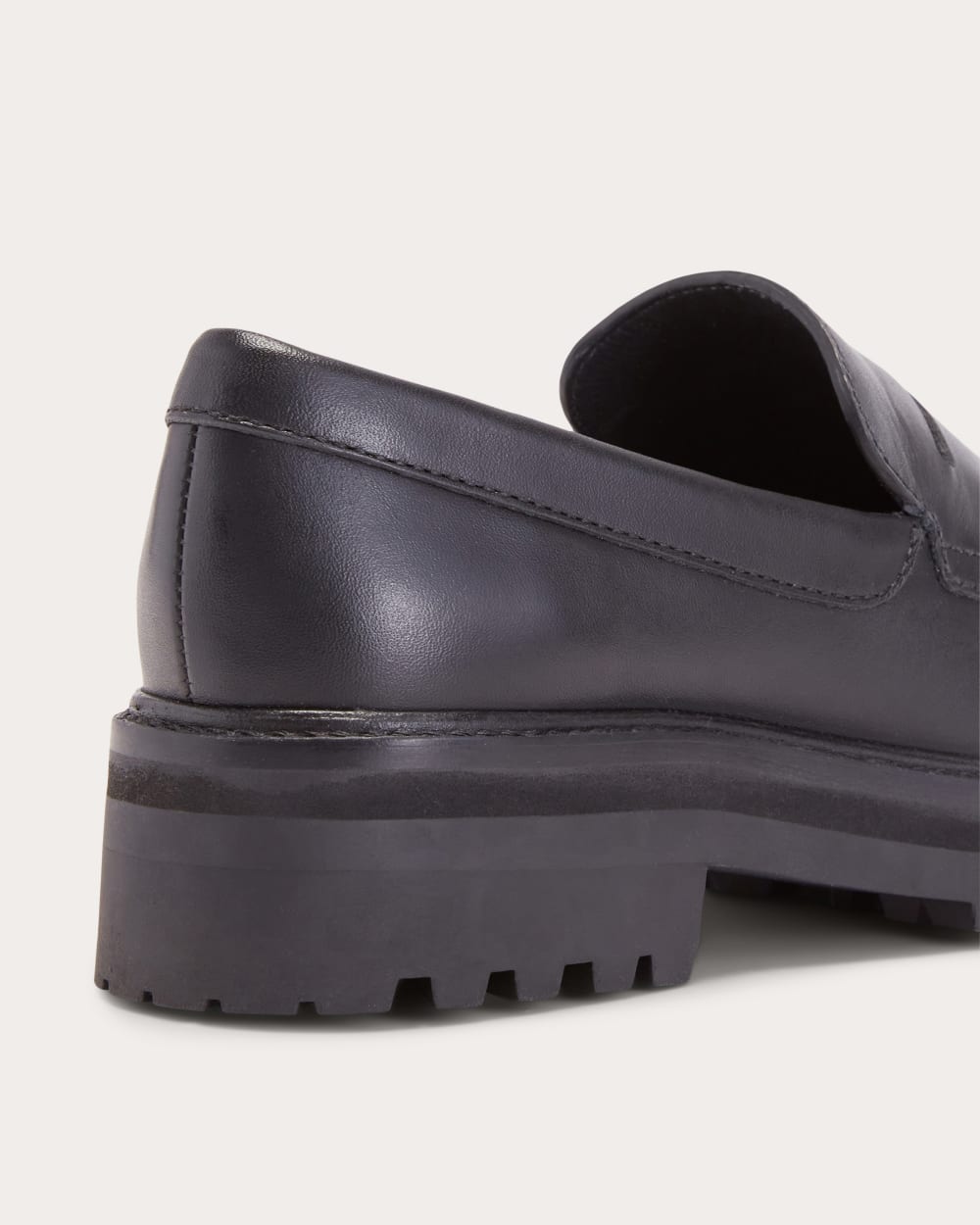 womens-lug-loafer-black