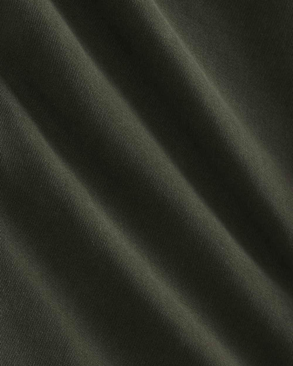 womens-chino-jogger-in-buttersoft-dark-forest