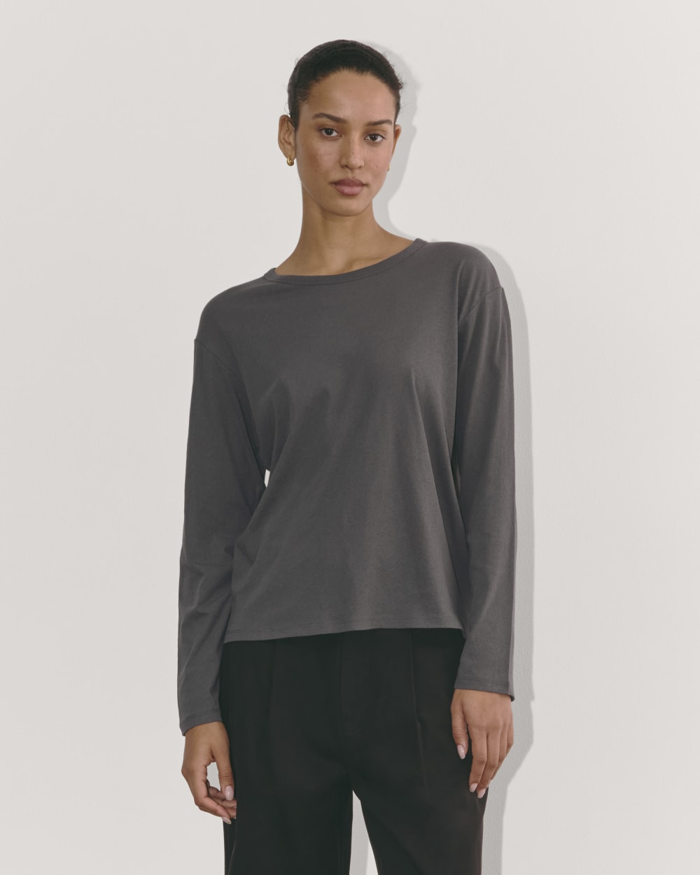 The Air Long-Sleeve Tee | Graphite – Everlane