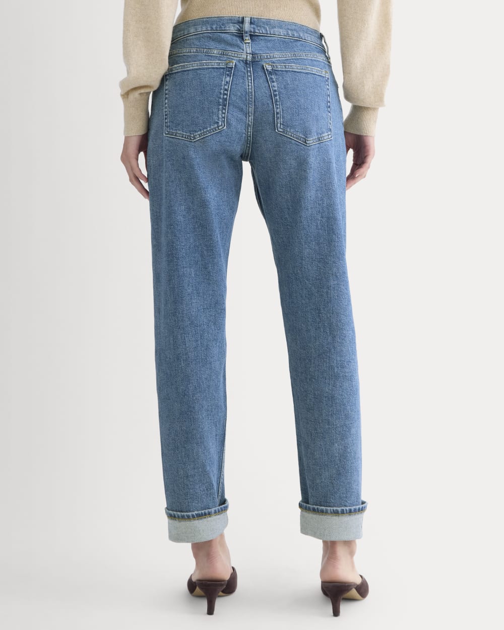 womens-selvedge-straight-jean-mid-indigo-wash