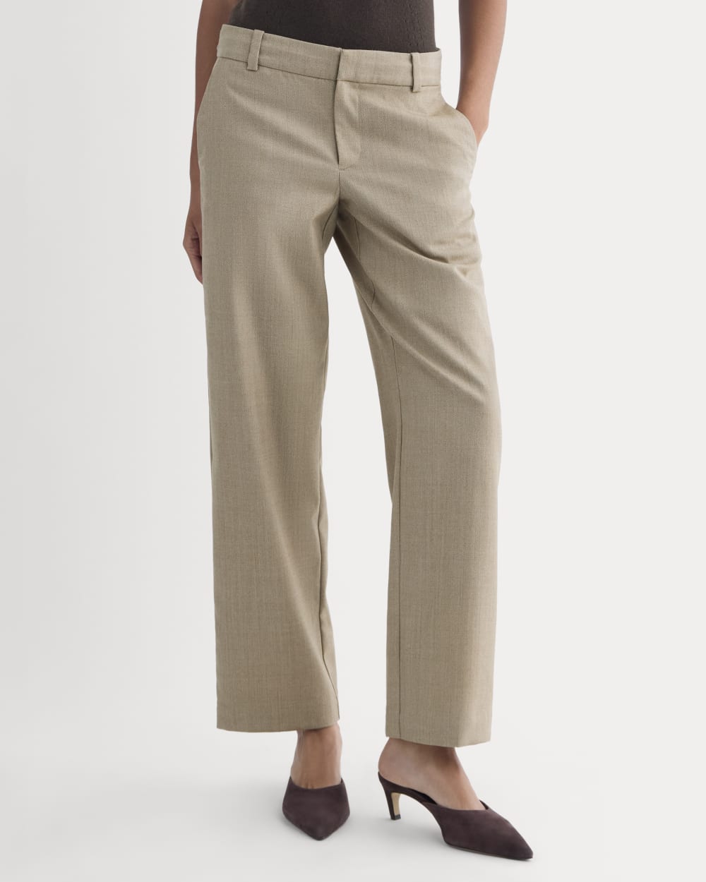 womens-straight-leg-trouser-tailor-twill-light-taupe