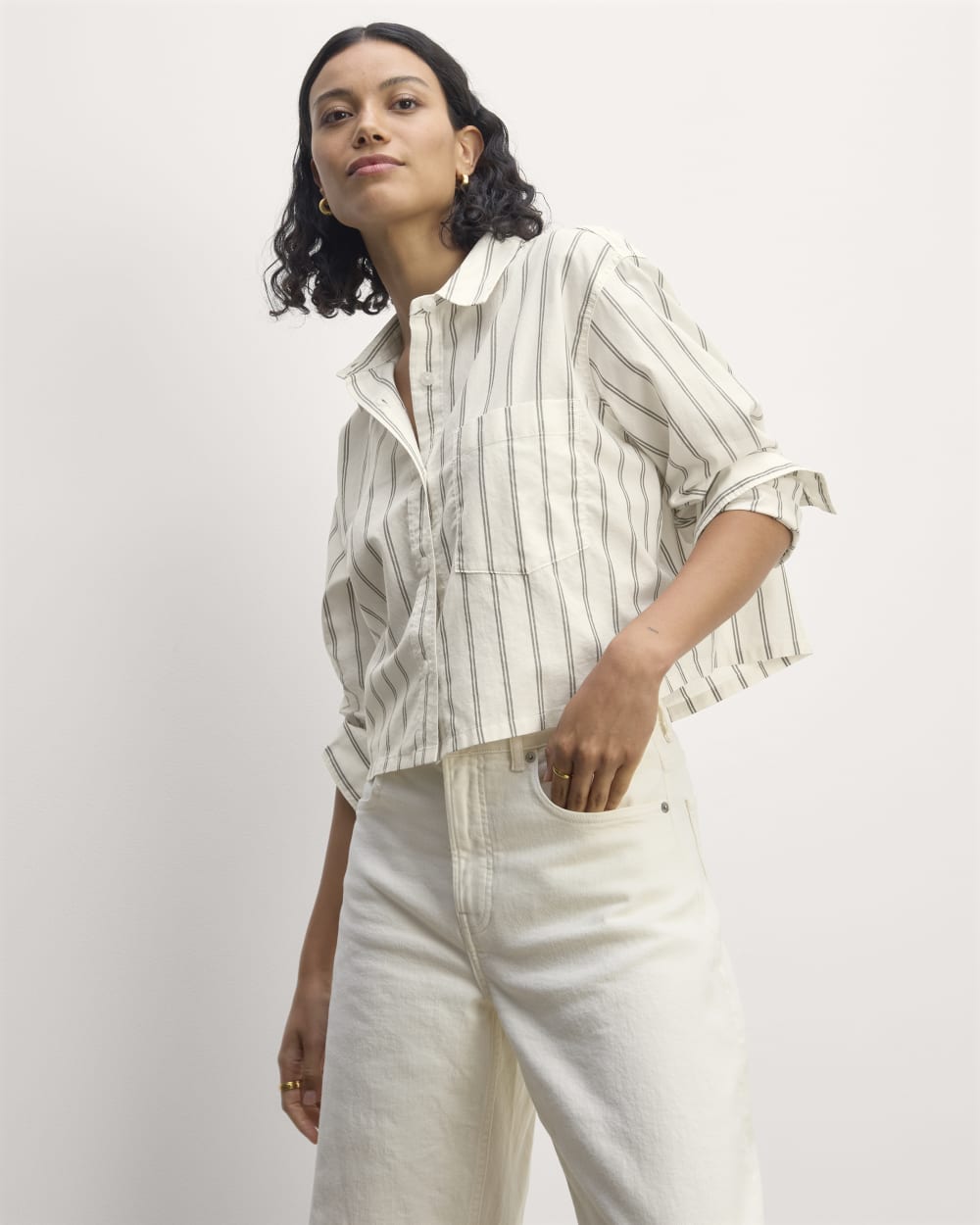 トップス aere silky twill shirt The Way-Short Shirt in Silky Cotton | Bone / Black – Everlane