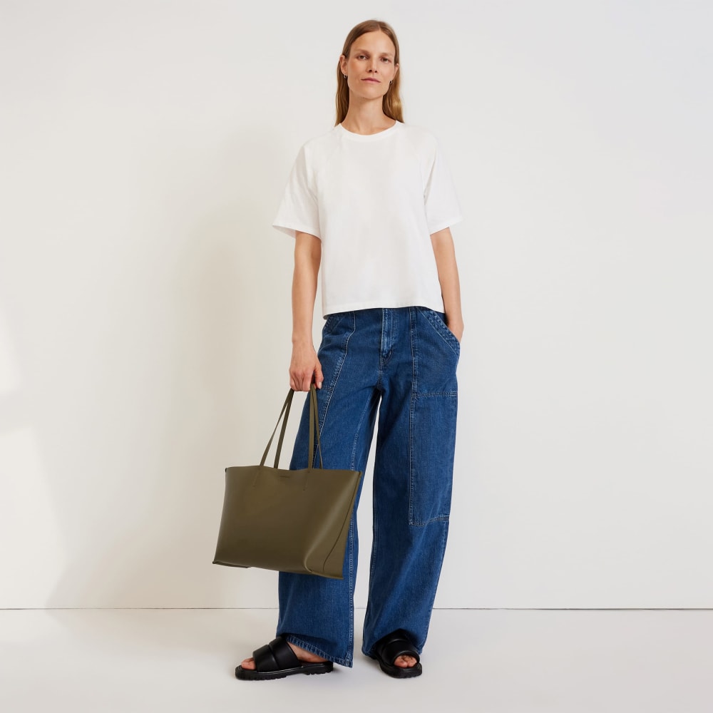 womens-luxe-medium-italian-leather-tote-beech | alt