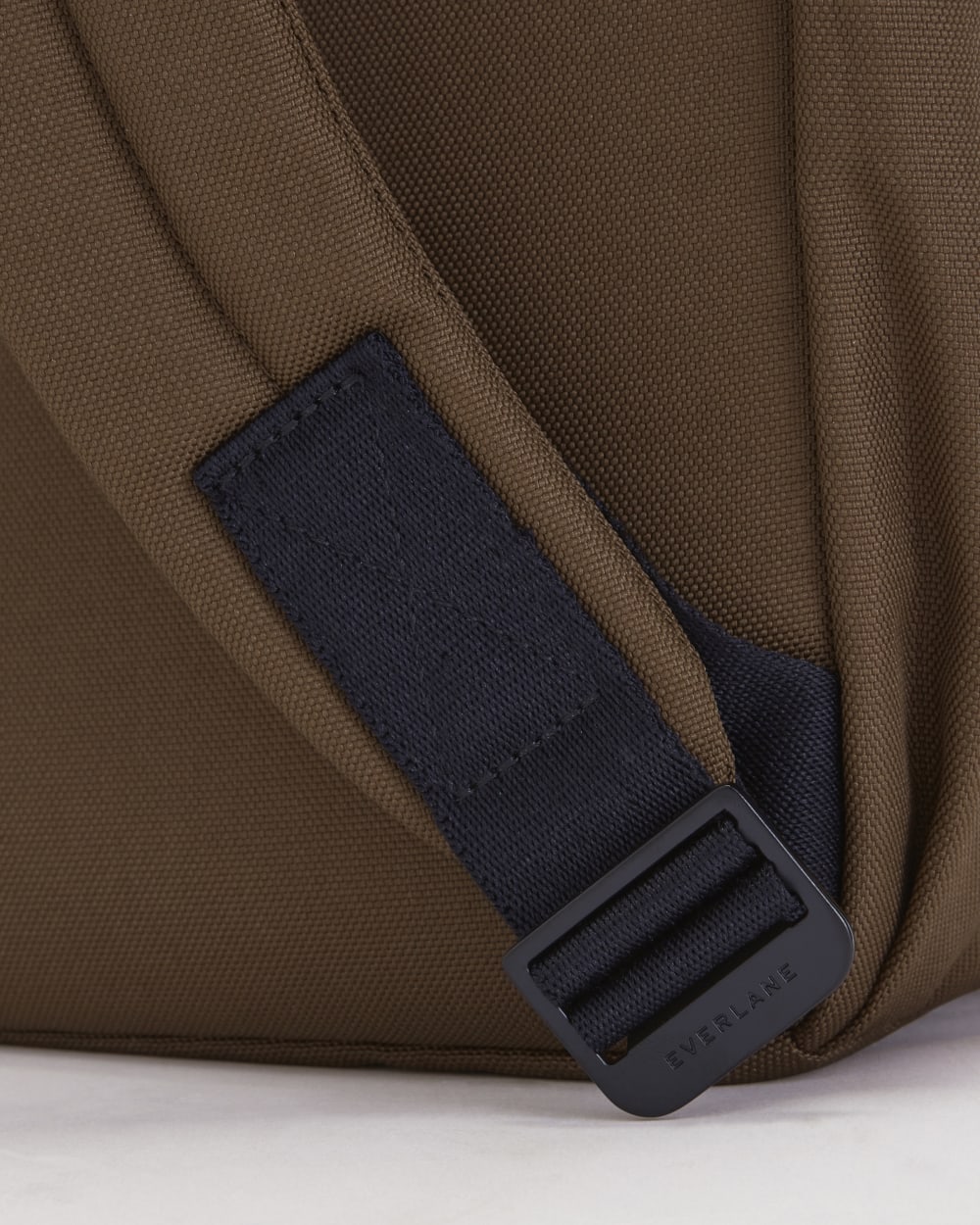 mens-renew-backpack-cocoa