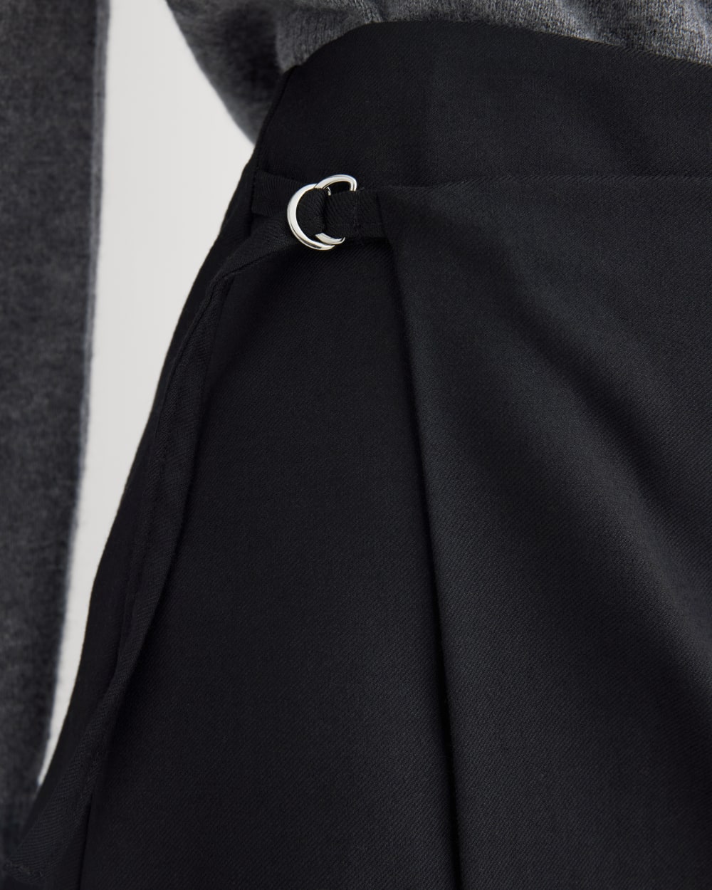 womens-wrap-mini-skort-in-tailor-twill-black