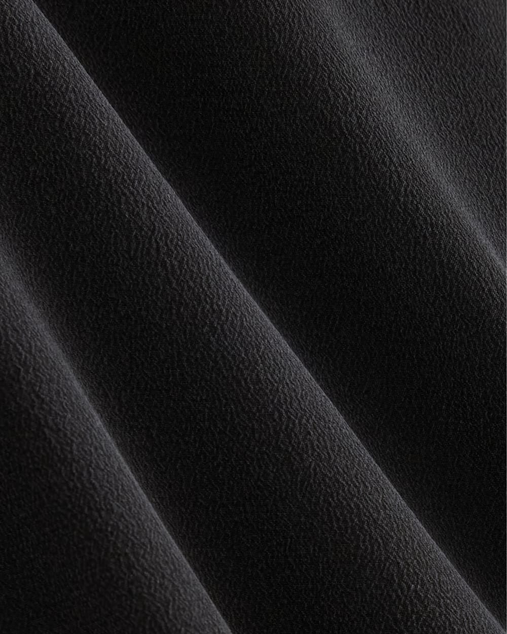 womens-washable-silk-ss-popover-top-black