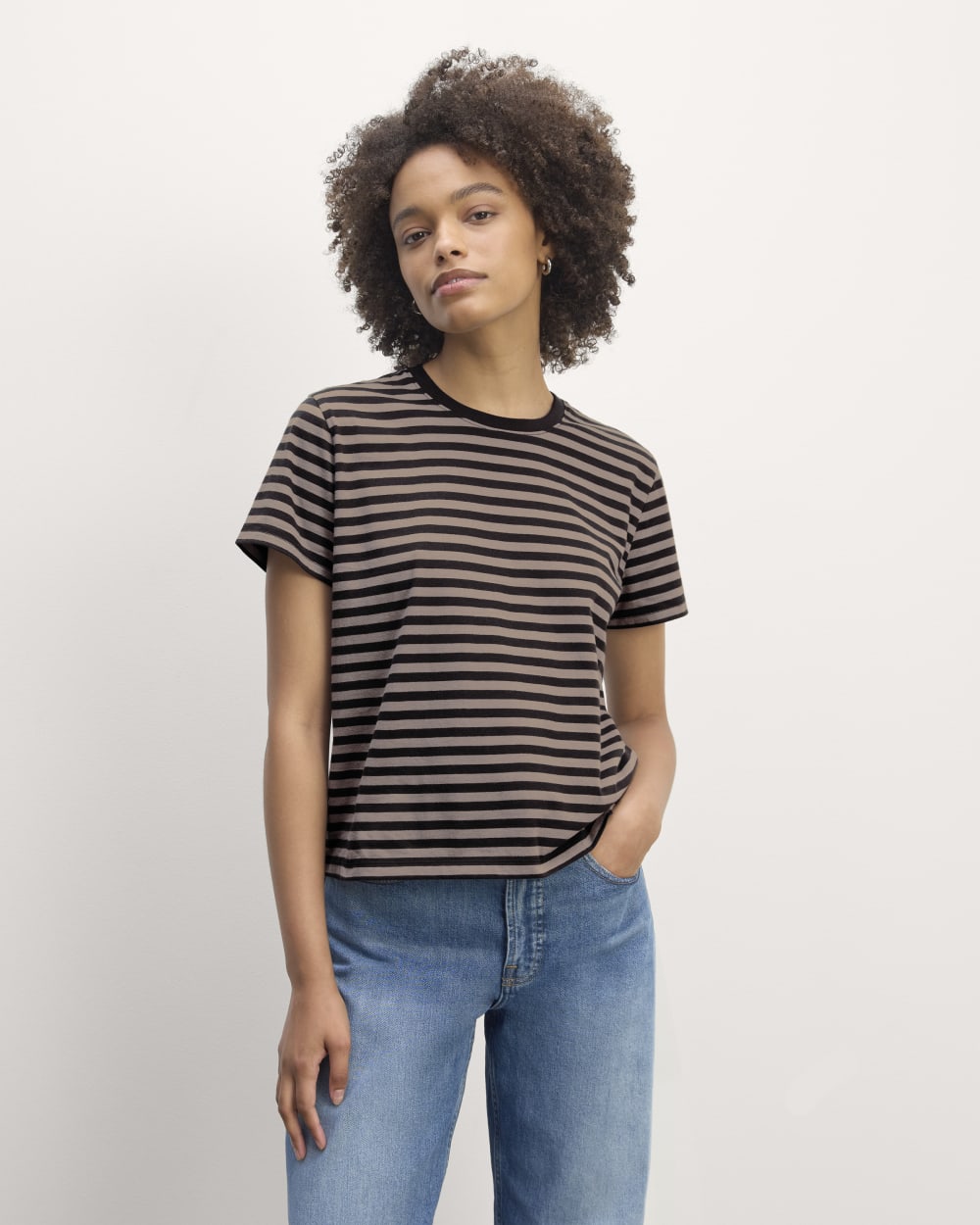 The Box-Cut Tee in Essential Cotton | Artist Clay / Black