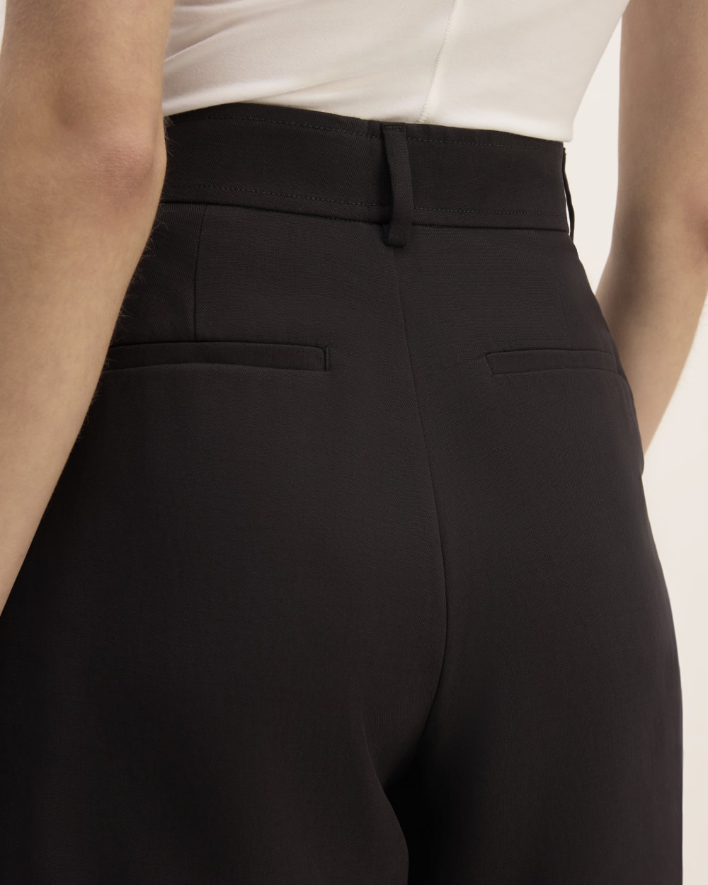 womens-way-high-drape-short-black