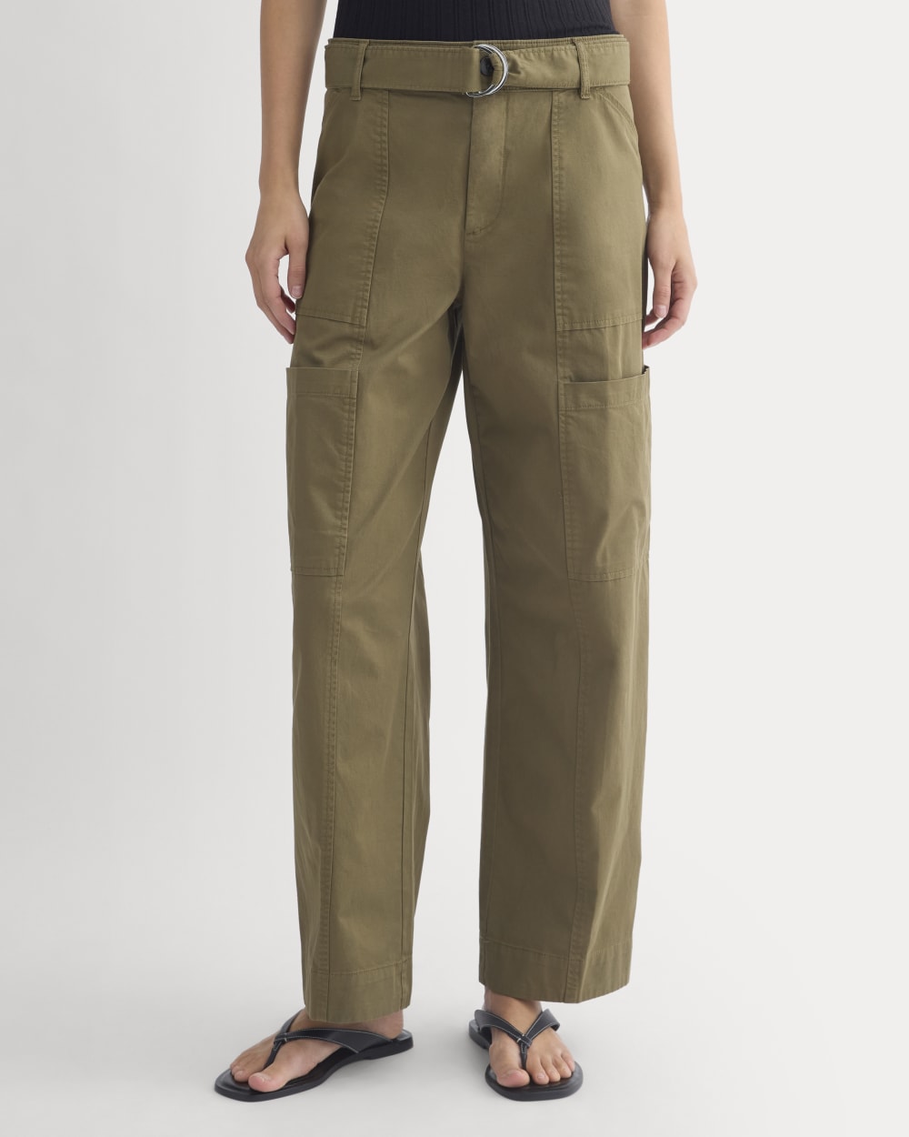 womens-utility-straight-leg-cargo-pant-olive