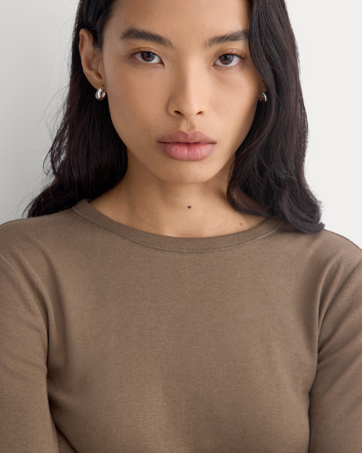 Tissue Long-Sleeve Crew | Deep Taupe