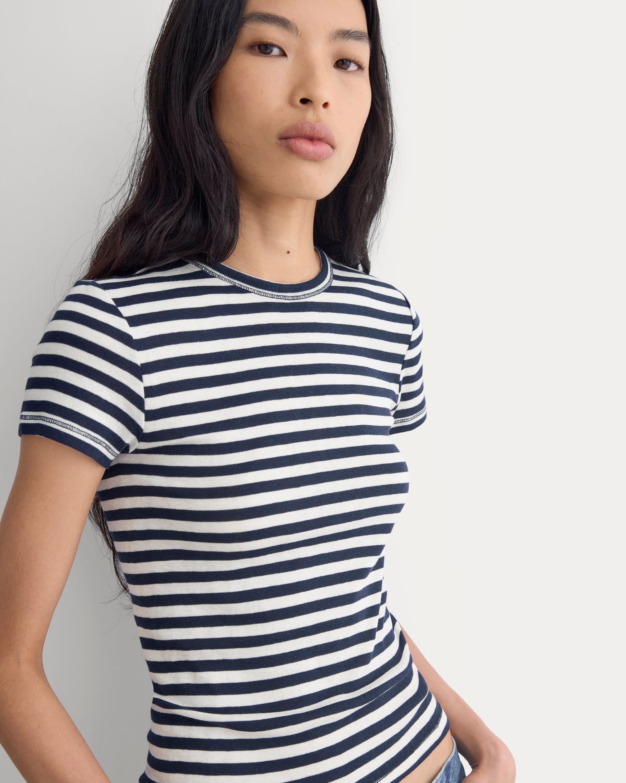 Tissue Short-Sleeve Crew | Bone / Navy