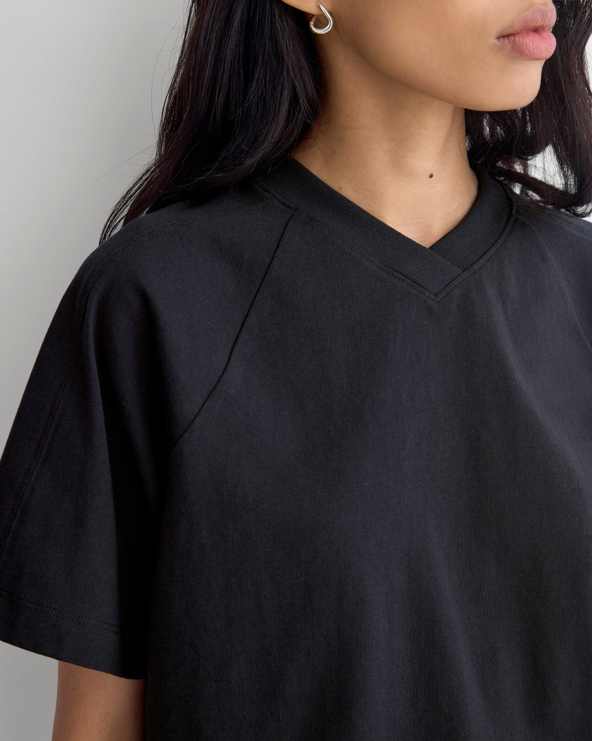 Premium Weight Cropped Paneled Tee | Black
