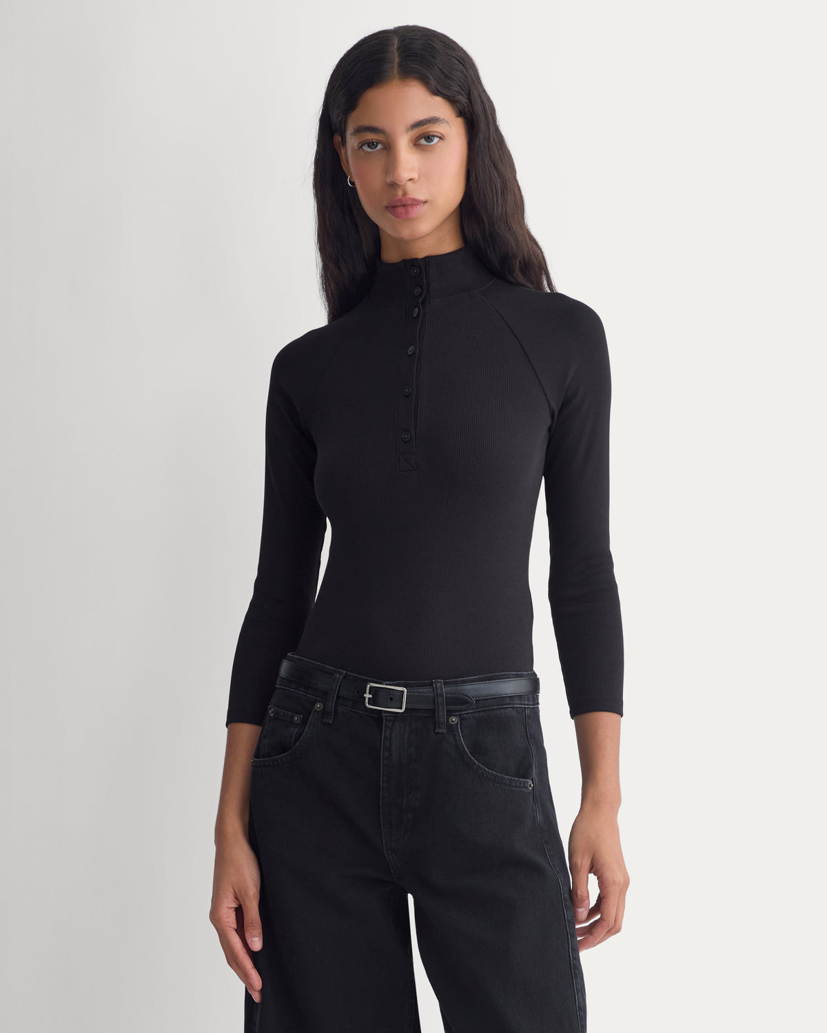 Effortless Rib Raglan Henley | Black