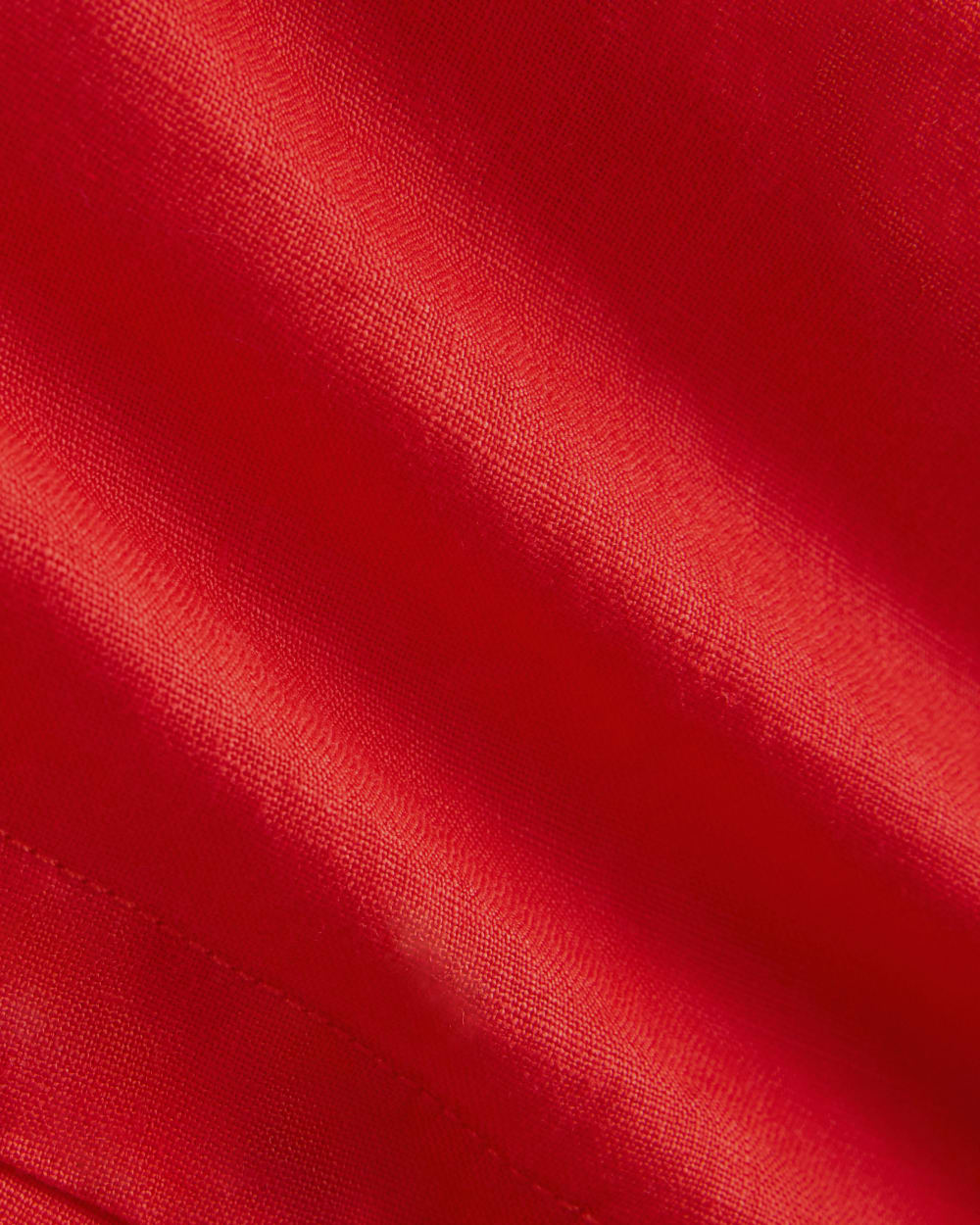 womens-flowy-short-in-linen-fiery-red