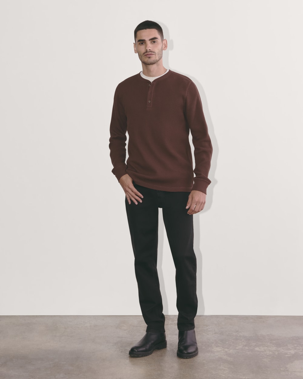 The Waffle Long-Sleeve Henley | Dark Mahogany – Everlane