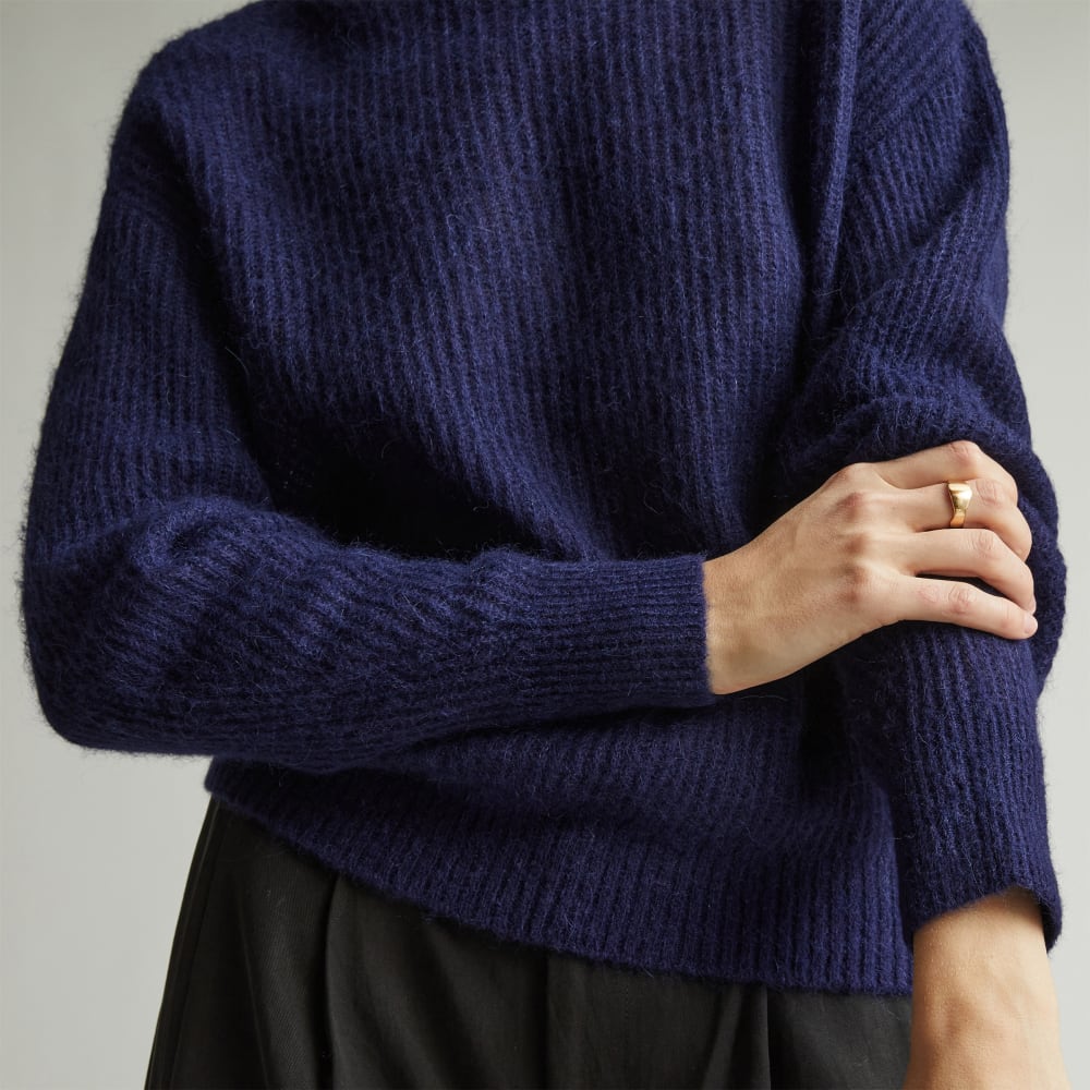 womens-alpaca-crew-ocean-cavern
