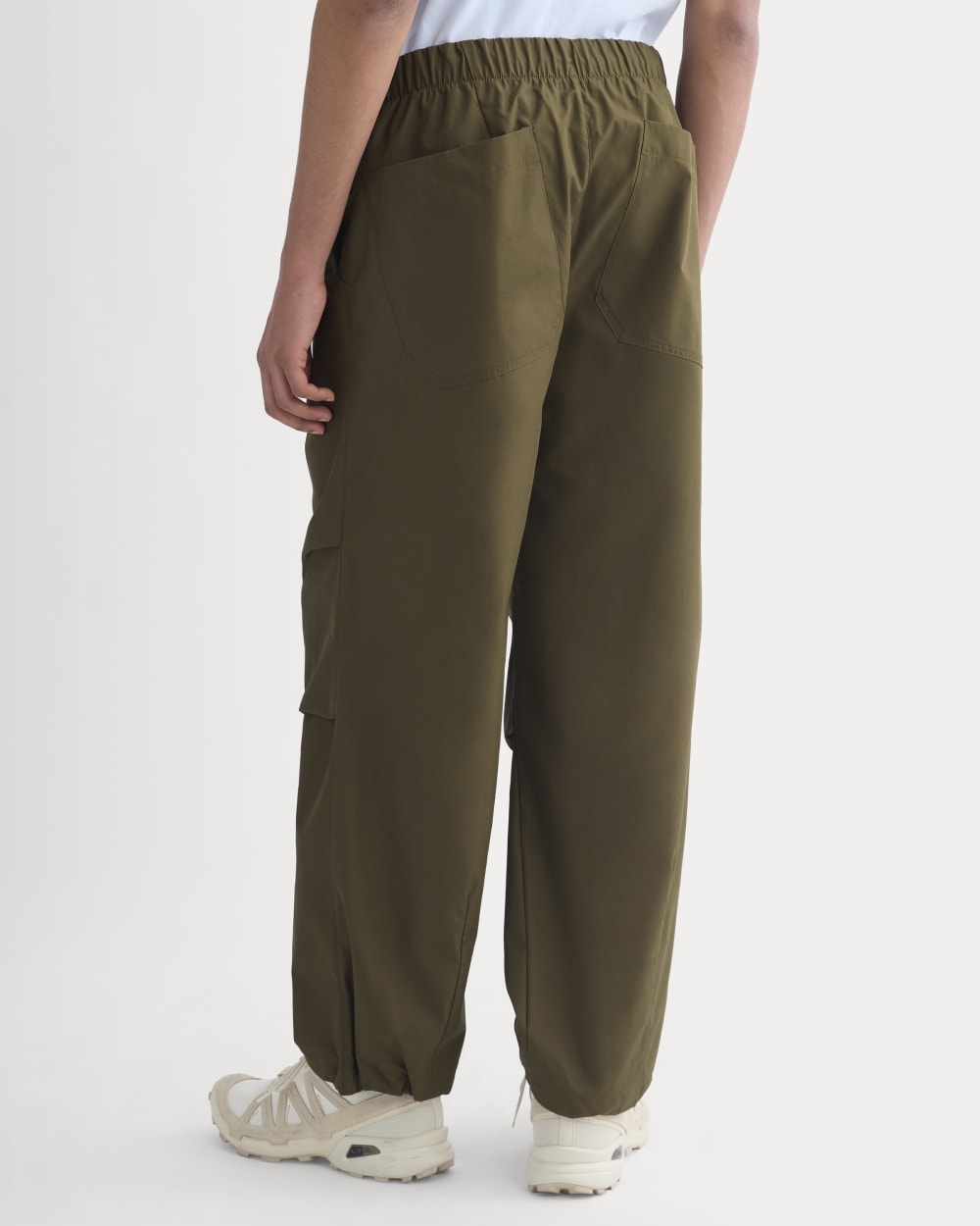 mens-baggy-parachute-pant-beech