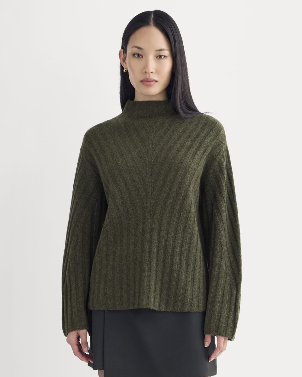 womens-funnel-neck-sweater-wool-cashmere-heather-beech | primary
