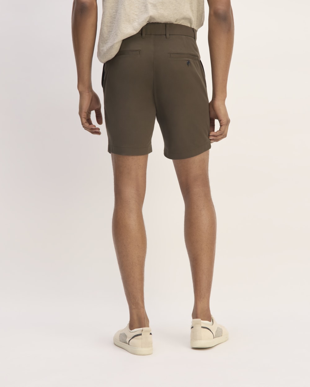 mens-performance-chino-7-short-slim-carob