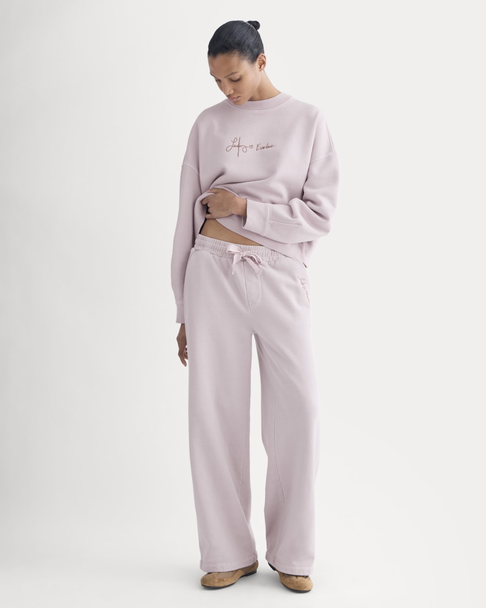 everlane-x-laufey-foundation-sweatpant-burnished-lilac